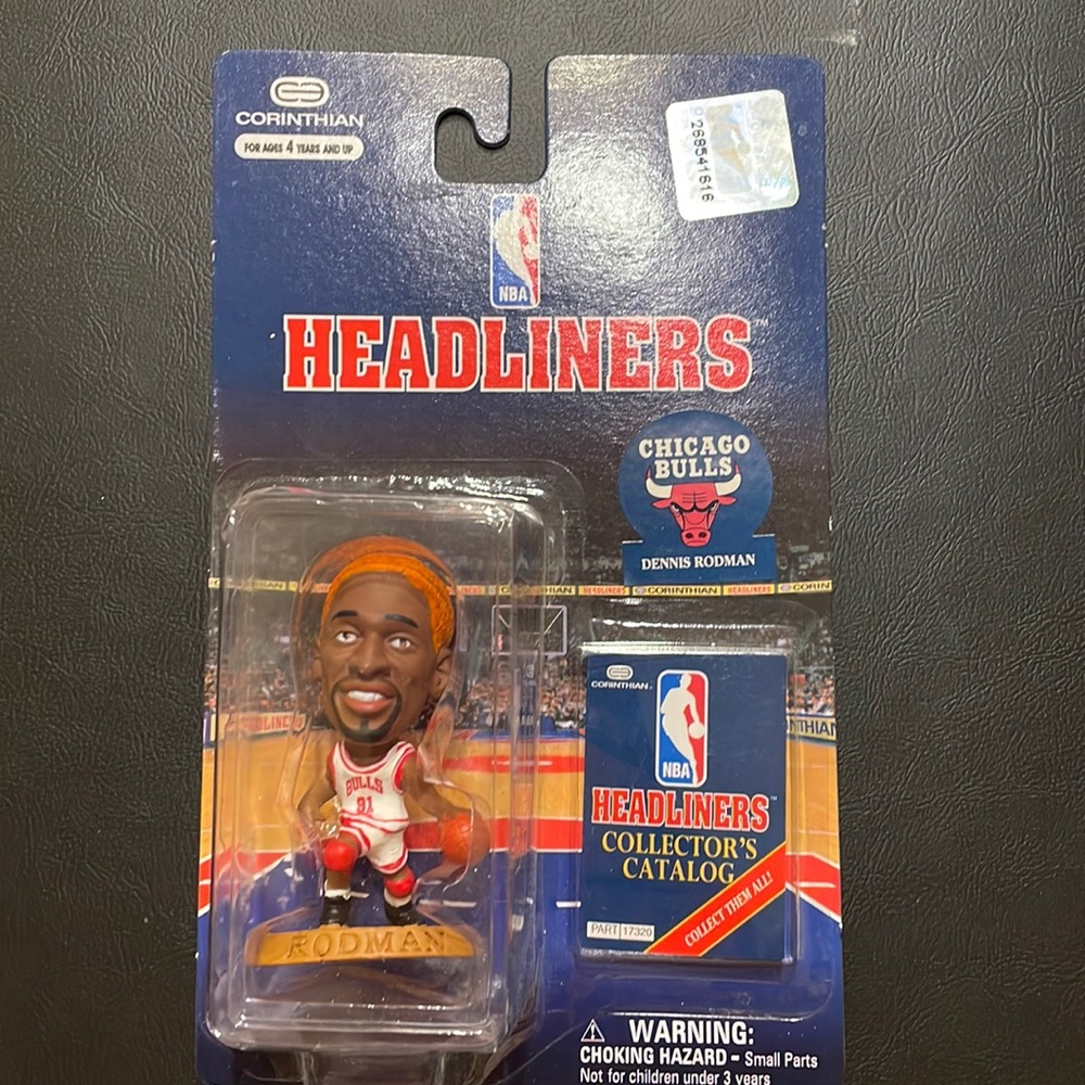 Corinthian 1997 Headliners Figurine Dennis Rodman Chicago Bulls Orange Hair